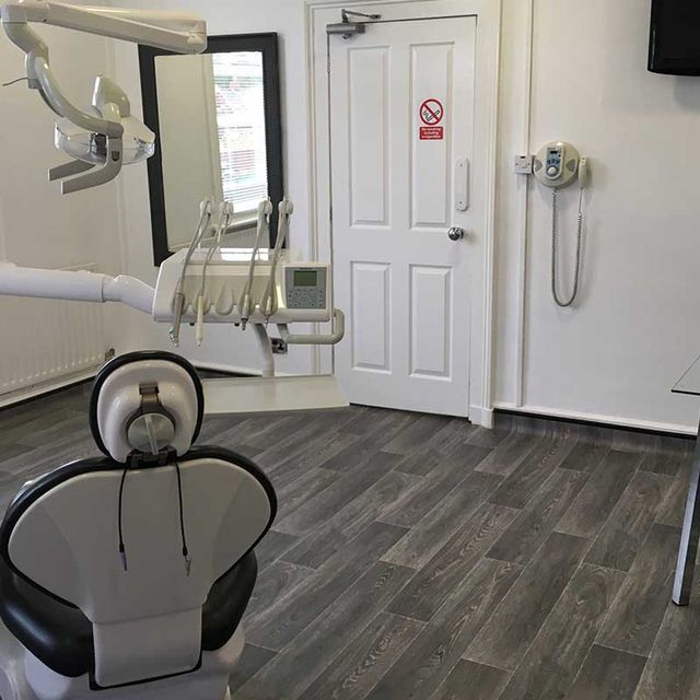 crewe-dental-care-dentist-chair